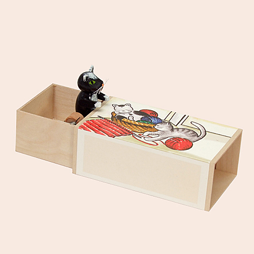 Spieldose Pianobox Katzenkörbchen