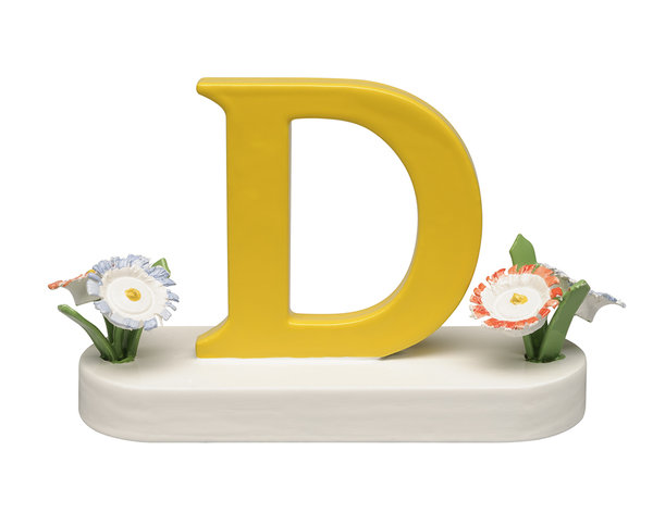 Buchstabe mit Blumen "D"