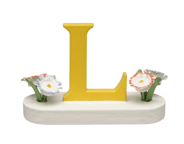 Buchstabe mit Blumen "L"